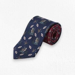80s Vintage Hunt Club Navy Blue Red Duck Motifs USA Made Italian Silk Tie 4 x 59